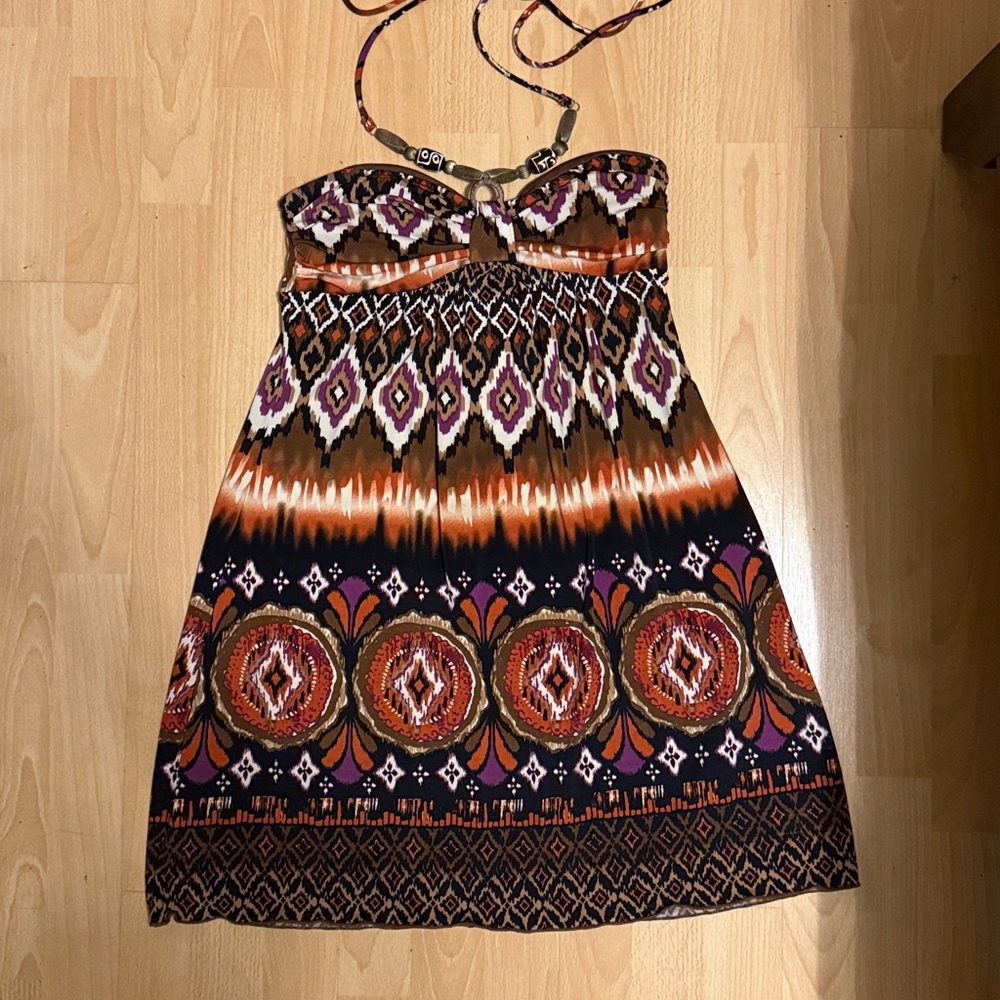Trixxi Strapless Dress with Earthy Tones